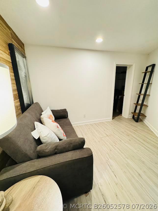 1605 S US Hwy 1 Unit 1H