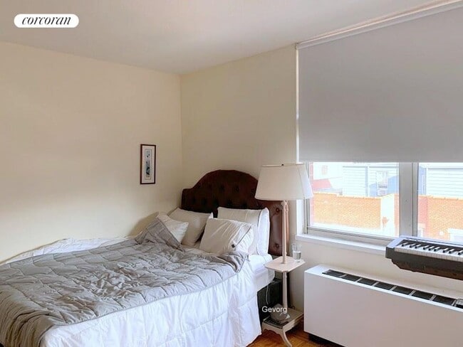 Photo - 516-520 W 112th St