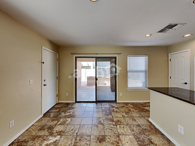 Photo - 18526 W Valerie Dr