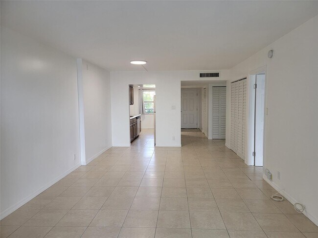 Photo - 3341 NW 47th Ter Unit # 317