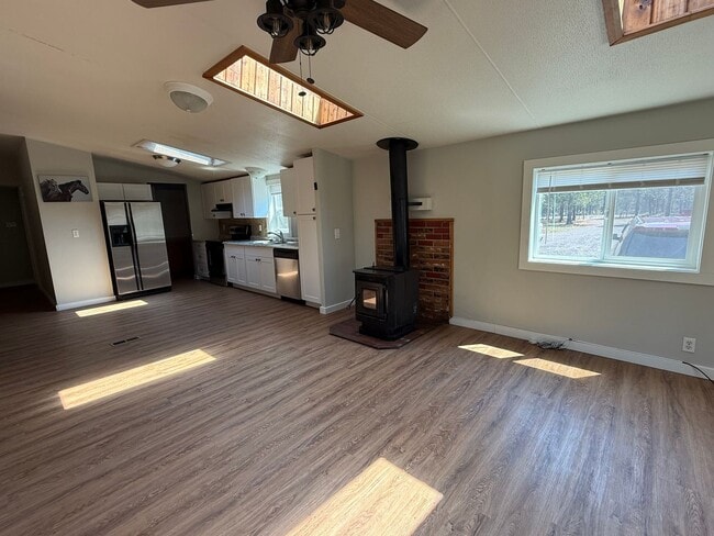 Photo - Newly Remodeled 3 Bedroom Home