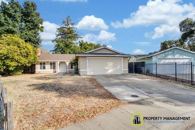 Photo - Remodeled&nbsp;4-Bedroom&nbsp;Retreat&nbsp;with&nbsp;Large&nbsp;Backyard