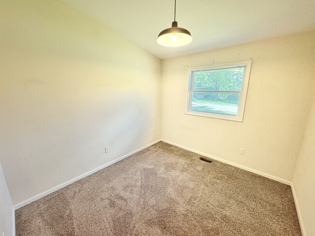 Photo - 804 E Clark St