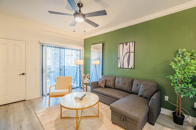 Photo - 2155 S 55th St Unidad ID1386544P