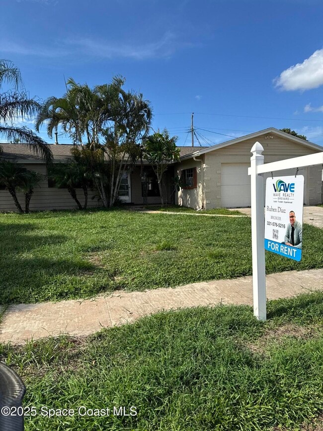 Building Photo - 978 Nagle Dr Rental