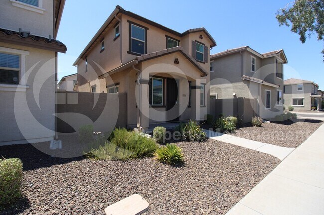 Building Photo - 2614 N 73rd Dr Rental