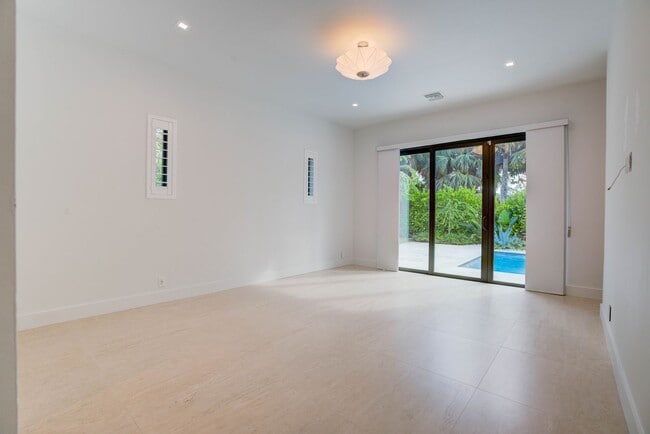 Photo - Modern Home in Palm Beach Gardens, Just Minutes from Juno Beach