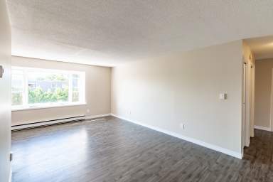 Photo - Lewis Court Apartments