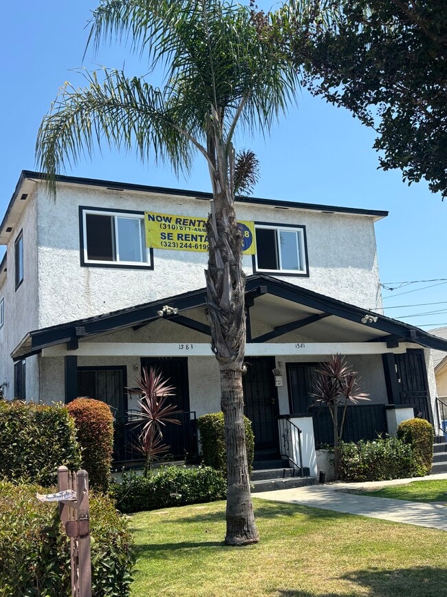 Frente de la unidad - 1581 1/2 W 36th Pl Unidad 1581 1.2