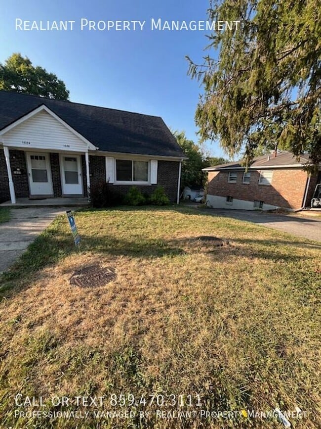 Photo - 1686 Hill View Pl