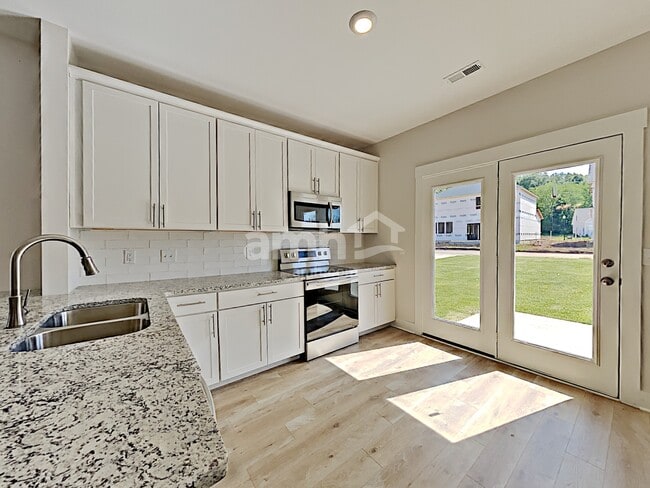 Photo - 5137 Jack Byrnes Dr