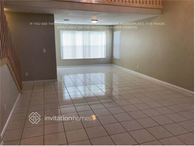 Photo - 611 SW 178th Way