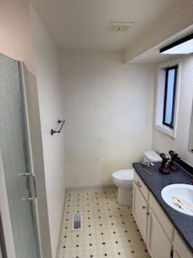 Photo - Single story, 4 bedroom