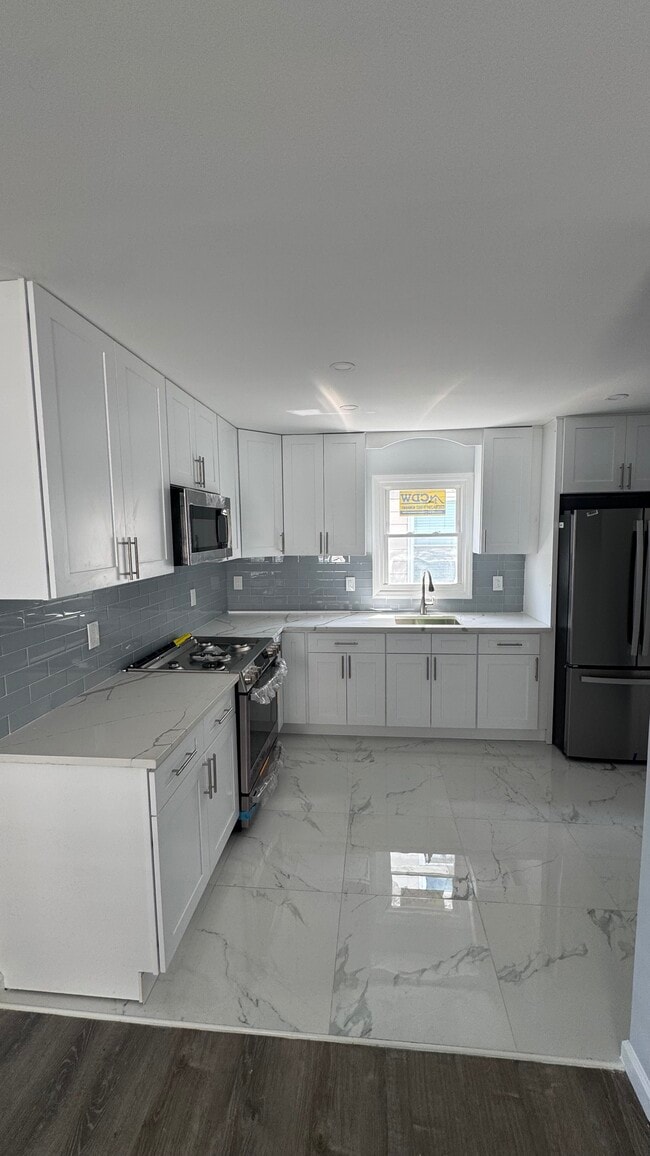 Photo - 627 Avenue E Apartment Unit Floor 2
