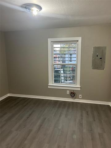 Photo - 1407 Plum St