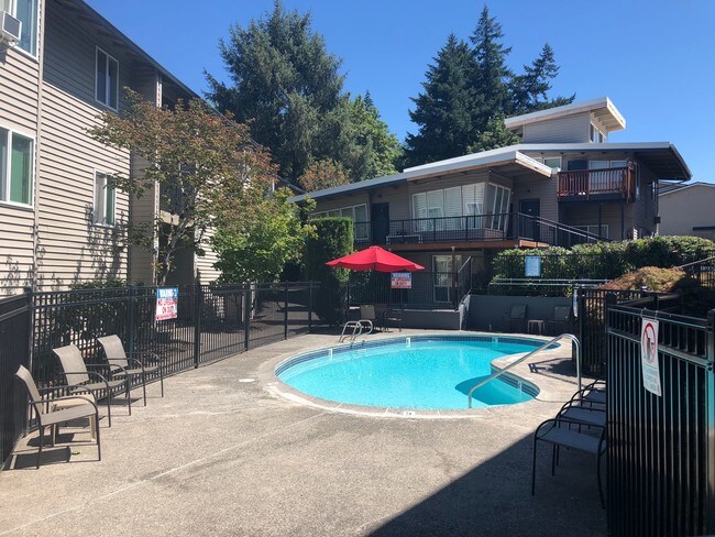Building Photo - Quail Ridge Apartments