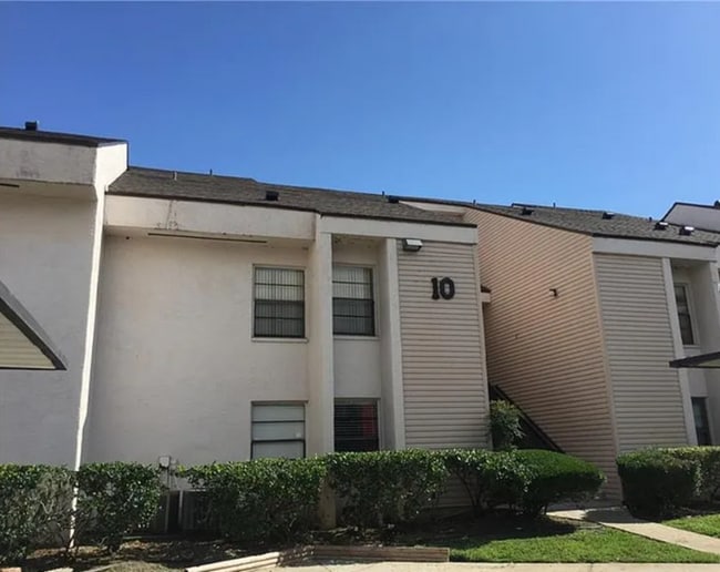 Building Photo - 5143 Puritan Cir