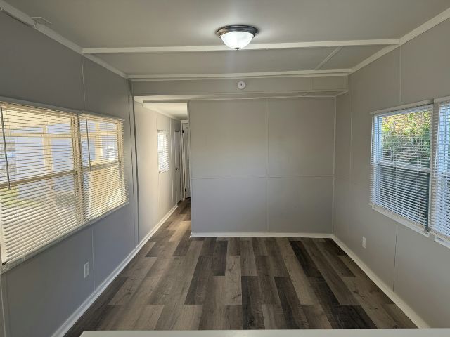 Photo - 2850 New Tampa Hwy