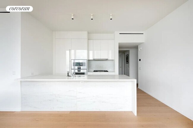 Photo - 685 1st Ave.