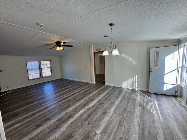 Photo - 141 Bodie Lister Rd