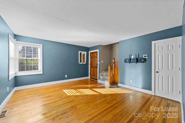 Photo - 200 Wakefield Dr Condo Unit B