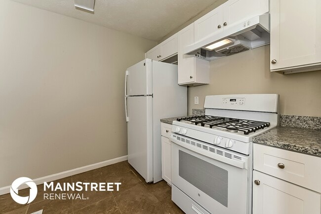 Photo - 7045 Birling Dr