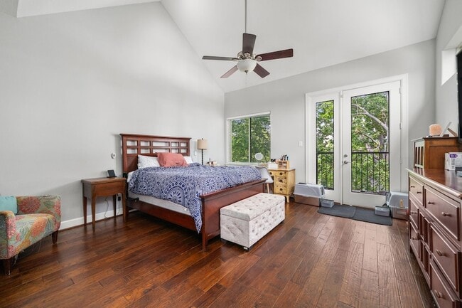 Photo - 1112 Andrews St Unit A