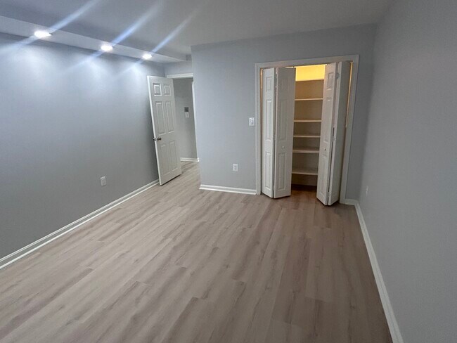 Photo - 131 Coolidge Ave Unit 122