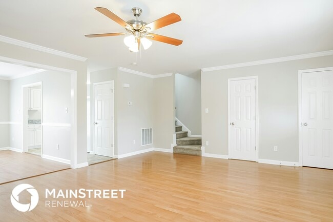 Photo - 4917 Windblown Ct