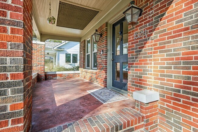 Photo - 1624 Branard St