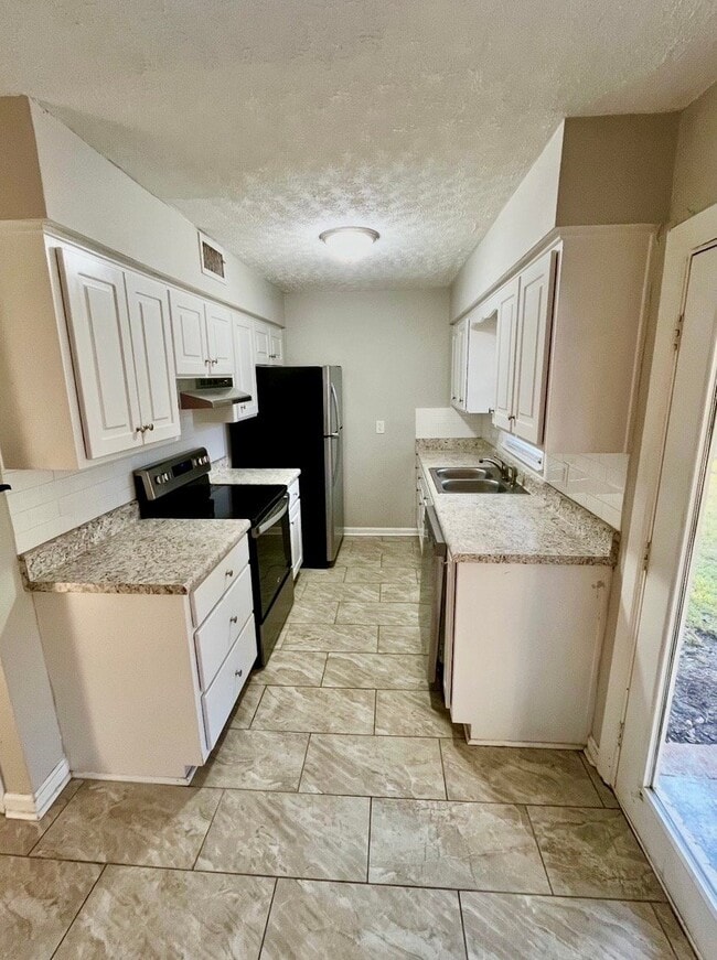 Photo - 4970 Gardiner Dr