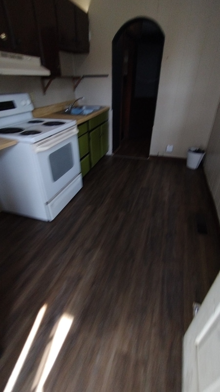 Photo - 226 Beaver Ave NE