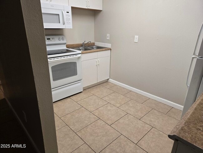 Photo - 902 E Southern Ave Unit 2