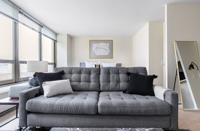 Photo - 3440 N Lake Shore Dr Unit 9e