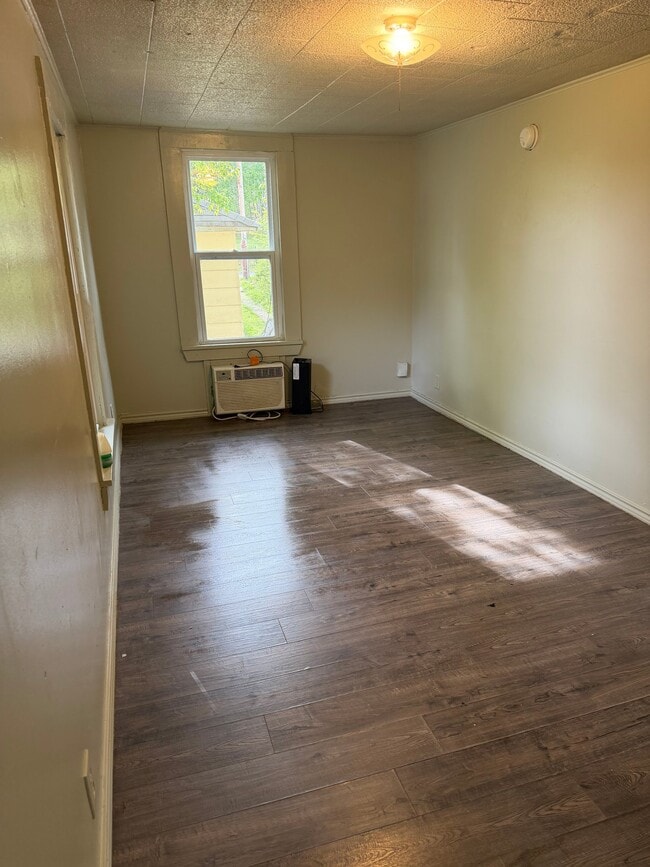 Building Photo - 516 N Patterson St