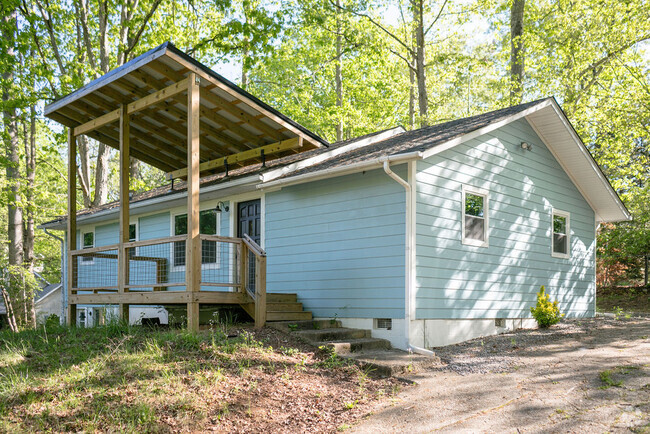 Building Photo - 4 Rosemary Rd Rental