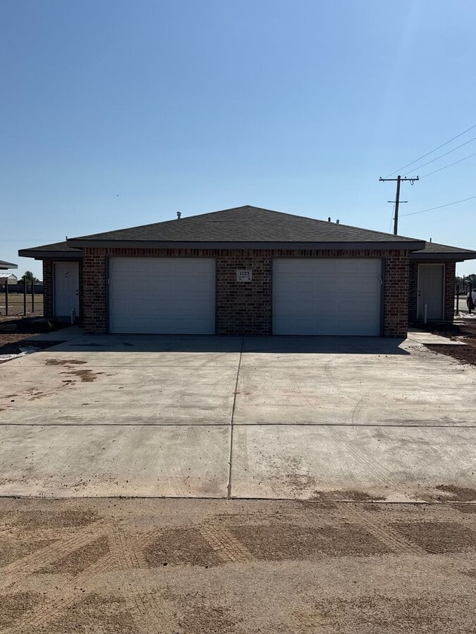 Photo - 1123 Mesquite Unit A