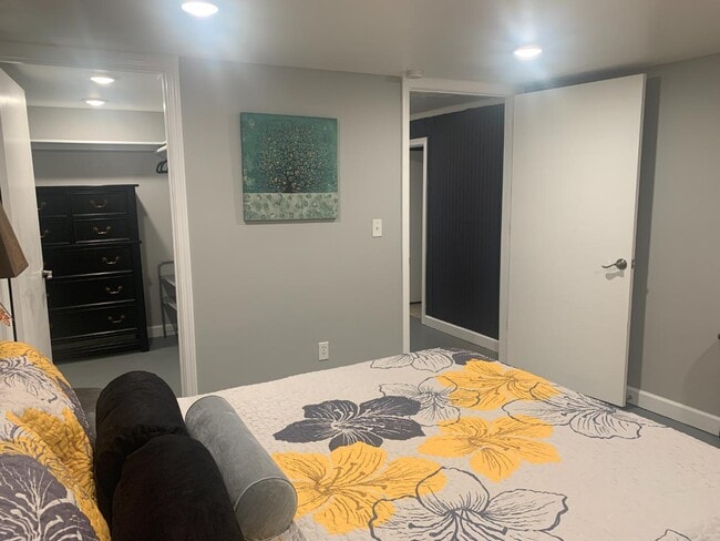 Photo - 2709 Highland Dr