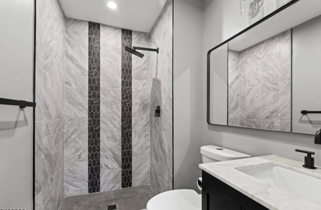 Photo - 243 Penns Way