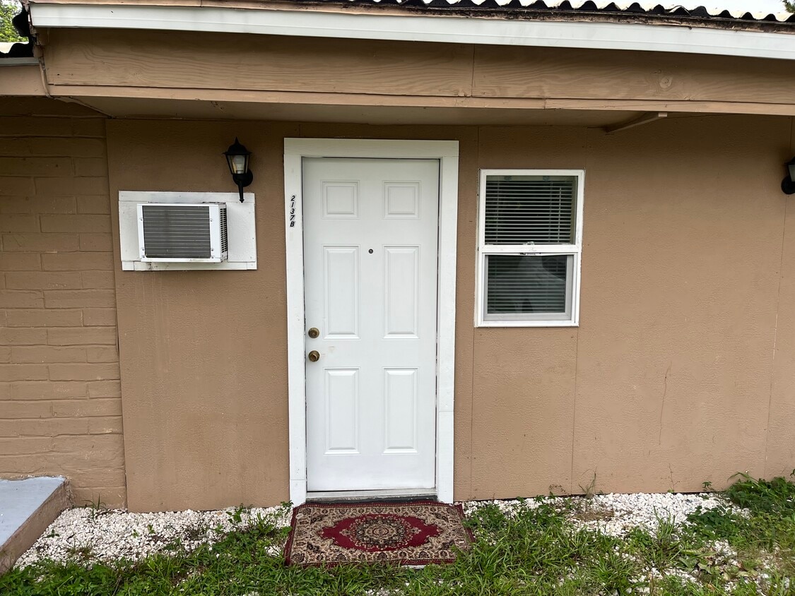 Photo - 2137 Crandon Ave (Winter Park, FL)