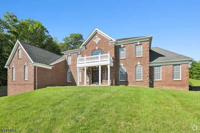 Building Photo - 1 Ridgeline Drive Rental