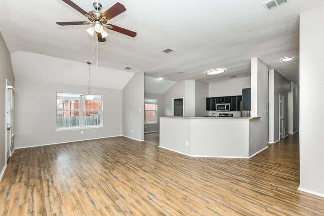Photo - 10813 Briaroaks Dr