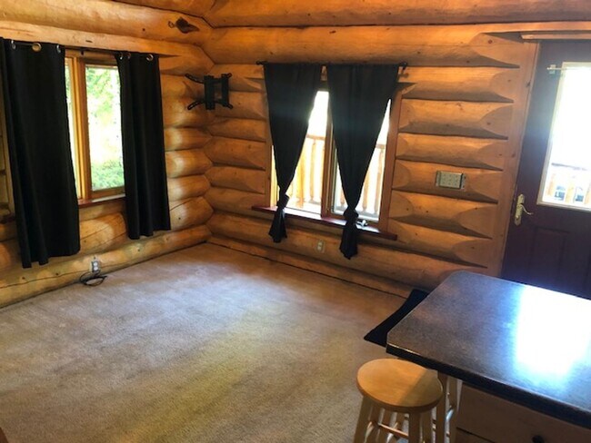 Photo - Century 21 Gold Rush - 1bed/1bath cabin (2...