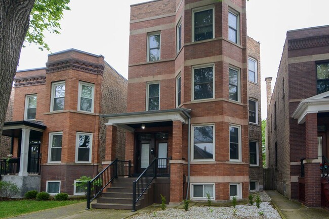 Photo - 3521 N Bell Ave Unit J09P