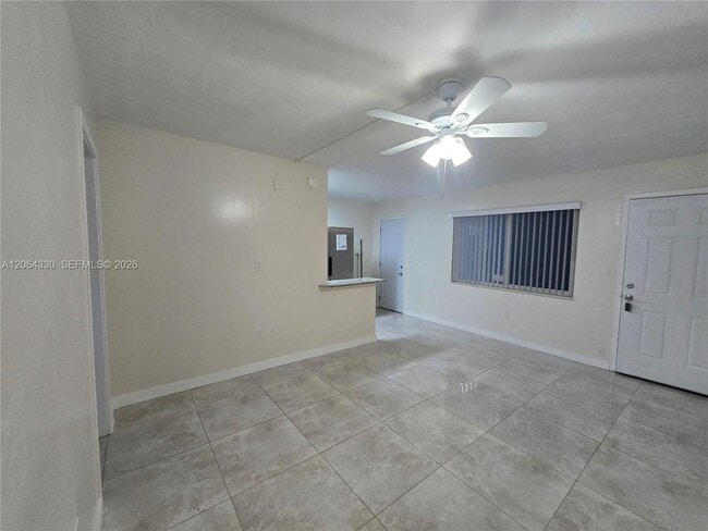 Photo - 4550 SW 67th Ave Unit 2
