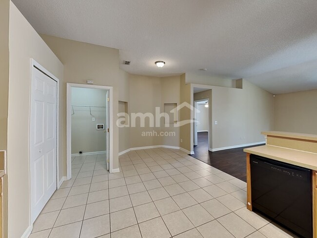 Photo - 3266 Woodglen Dr