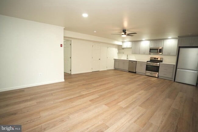 Photo - 22271 Goldenrod Dr Unit BASEMENT APARTMENT