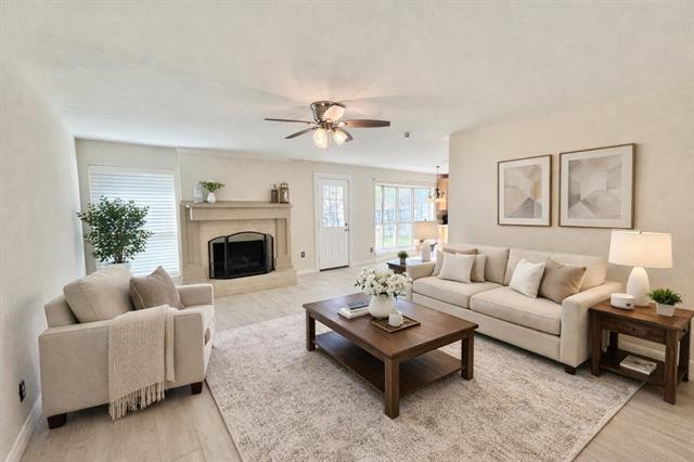 Photo - 1816 Lexington Pl