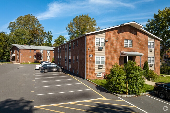 Glenwood Gardens Apartments