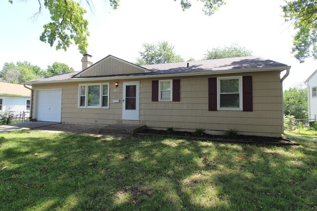 2 Bedroom 1 Bath Home in Overland Park Kansas - 2 Bedroom 1 Bath Home in Overland Park Kansas